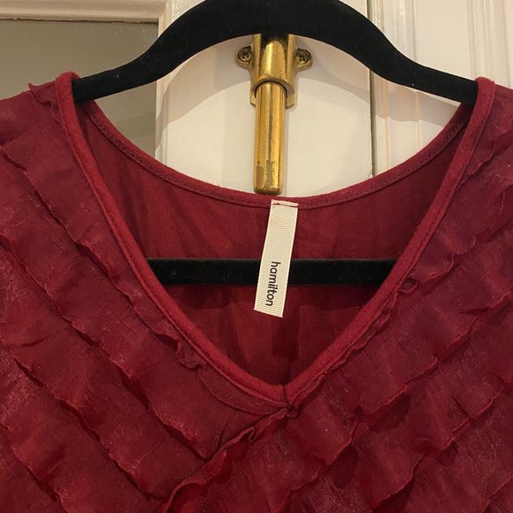 Hamilton Red Scallop Top - Picture 2 of 4